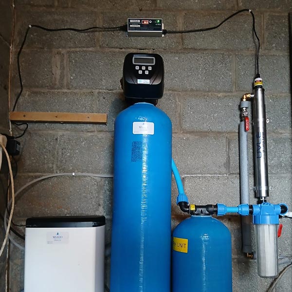uv-water-filter-installation