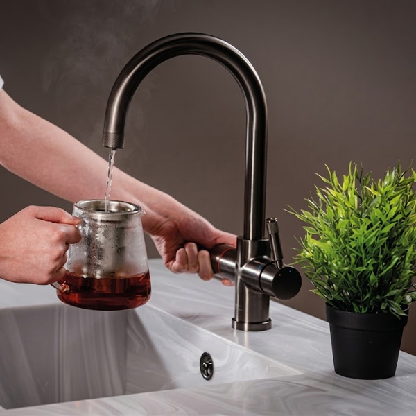boiling-tap-making-tea